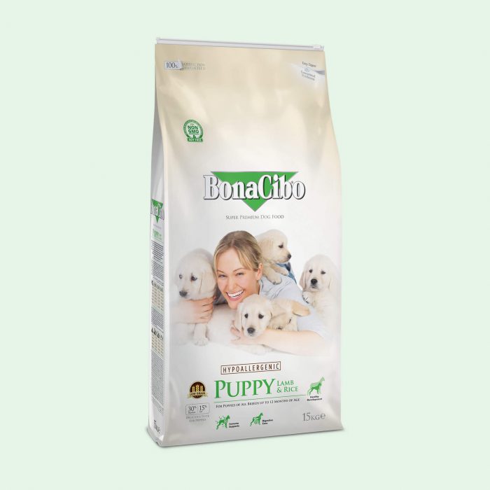 BonaCibo Puppy Lamb & Rice is formulated with the optimum balance of protein, fats and carbohydrates to provide healthy growth by improving metabolism and bone development in the body. It is ideal for puppies that prefer the delicious flavour of lamb and also puppies with sensitive digestion.